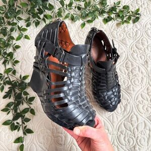 Givenchy Wedge Heels Black Leather Gladiator Sz 38